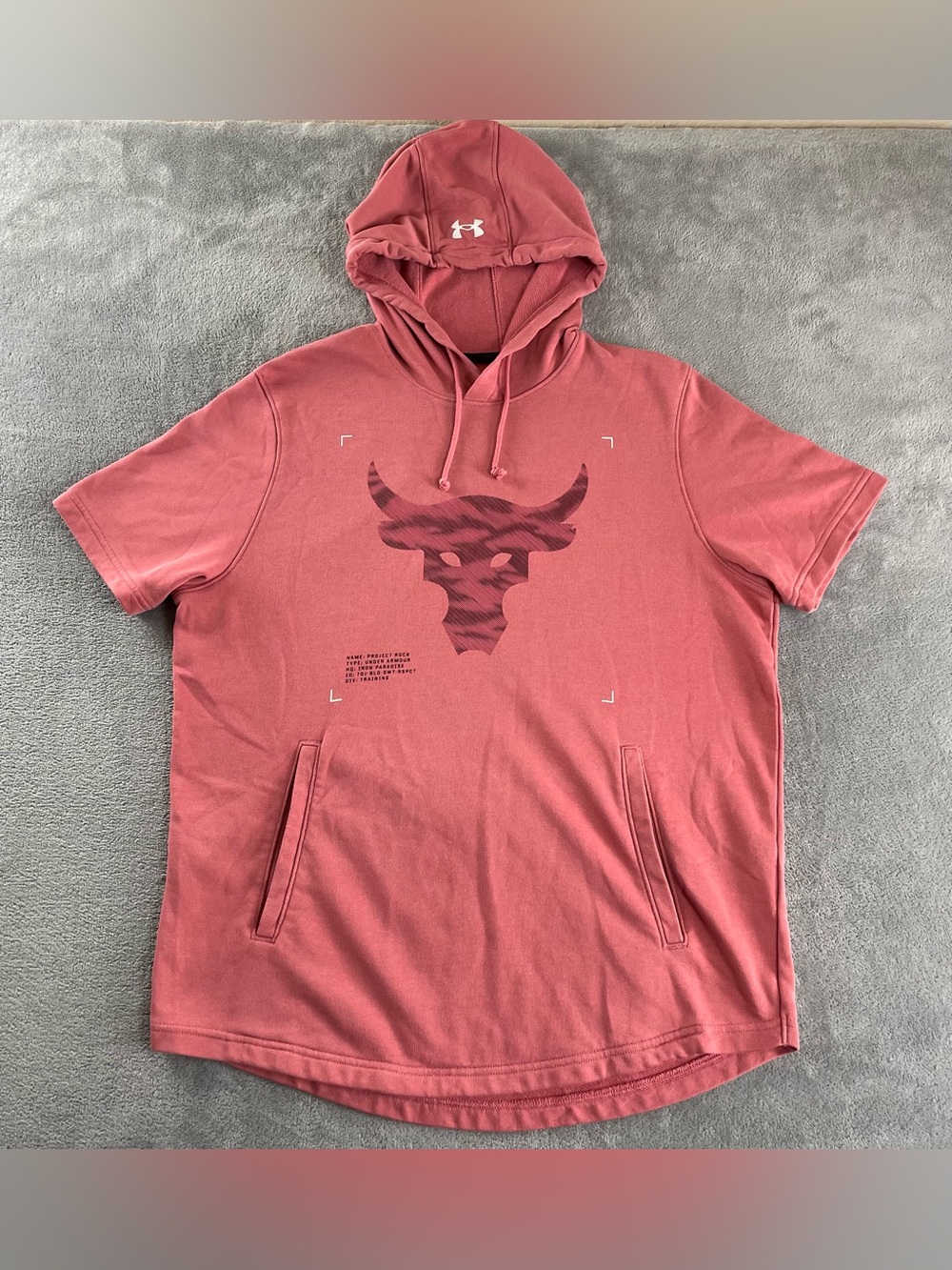 Under Armour Project Rock Short Sleeve Hoodie Men L Salmon Workout Iron Paradise